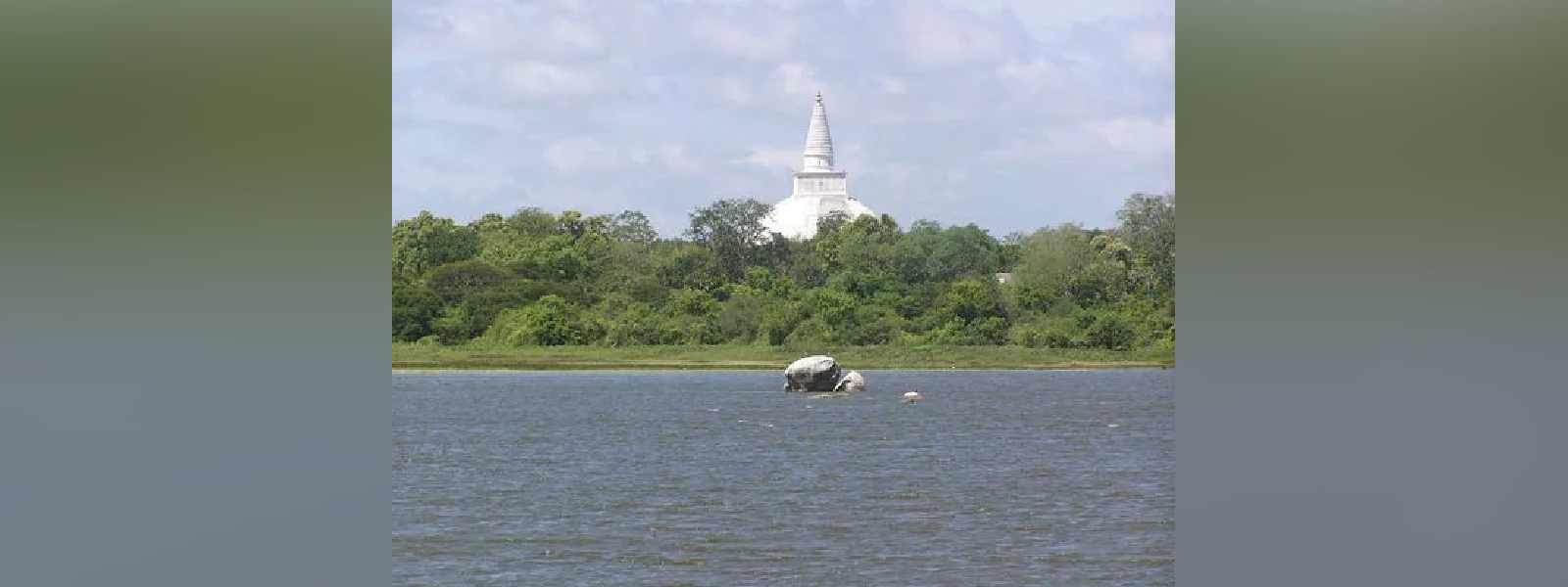 බසවක්කුලම වැව් බැම්ම ප්‍රතිසංස්කරණය අත් හිටුවයි...
